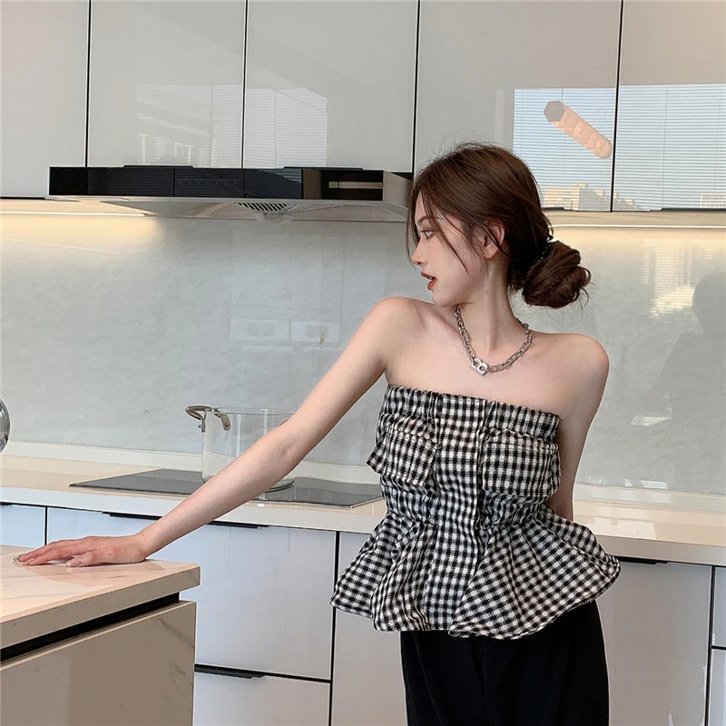 

Sexy and sweet design plaid waist ruffled clavicle wrap chest top 2021 summer Korean fashion women's clothing