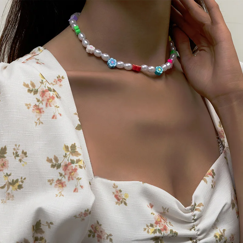 

2021 New Colorful Smiley Tai Chi Butterfly Mushroom Soft Pottery Clavicle Choker Pearls Necklace Chain for Women Jewelry Gift