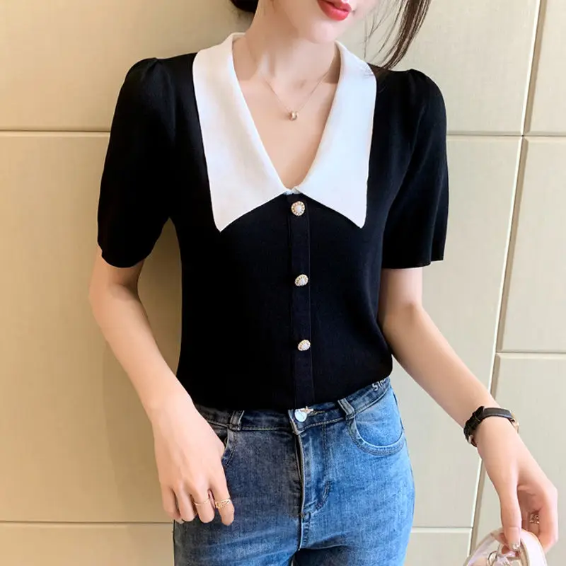 

Summer new V-neck ice silk knitted bottom shirt women's half sleeve slim temperament versatile short sleeve T-shirt thin