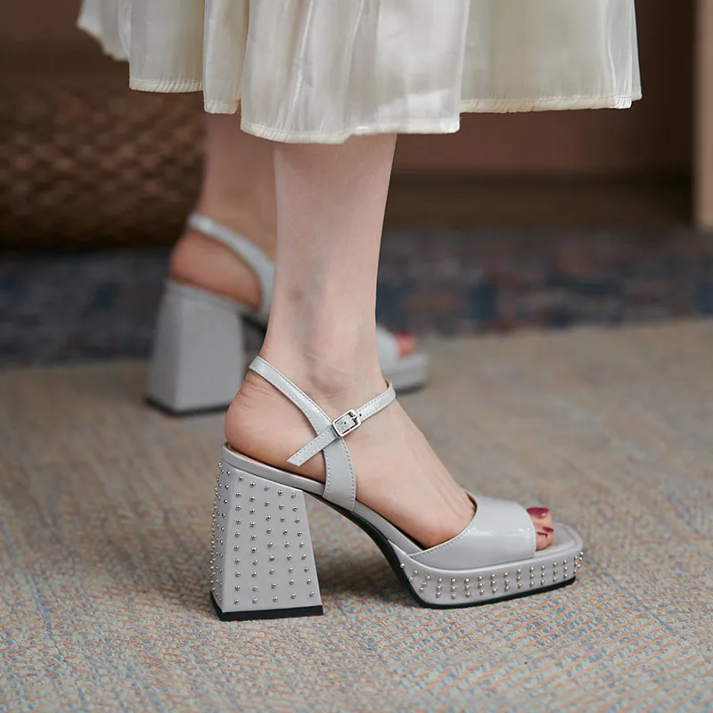 

MORAZORA 2021 New Arrive Genuine Leather Sandals Women High Heels Platform Sandals Buckle Rivet Party Wedding Shoes Women Red