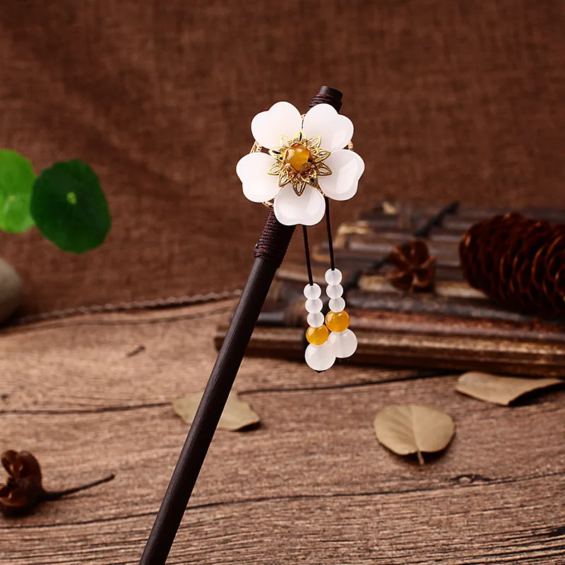 Заколка для волос в китайском стиле Винтажная заколка с кисточками деревянная