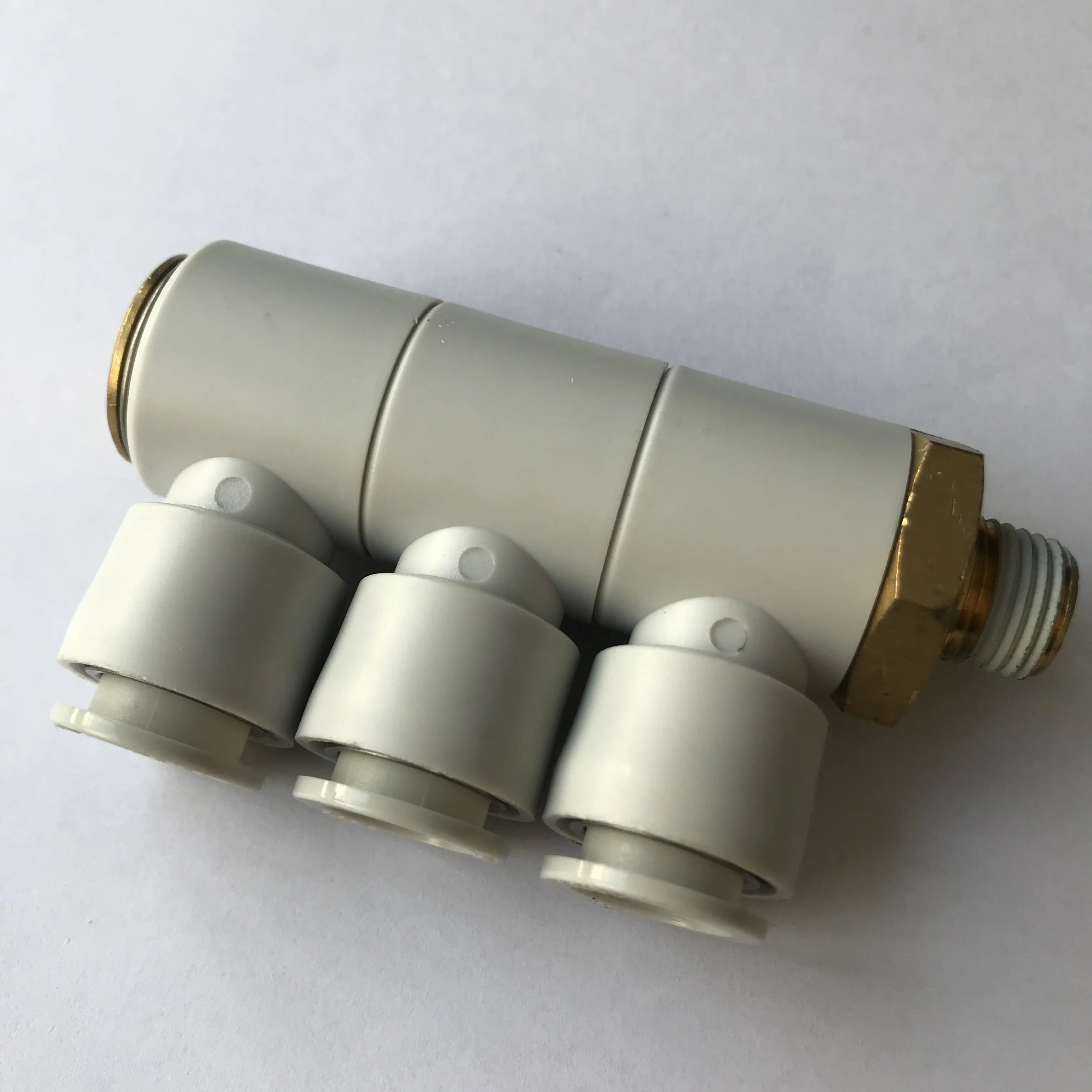 Размер трубки 12mm-1/4 PT резьба Стиль Воздушный фитинг тройной Универсальный