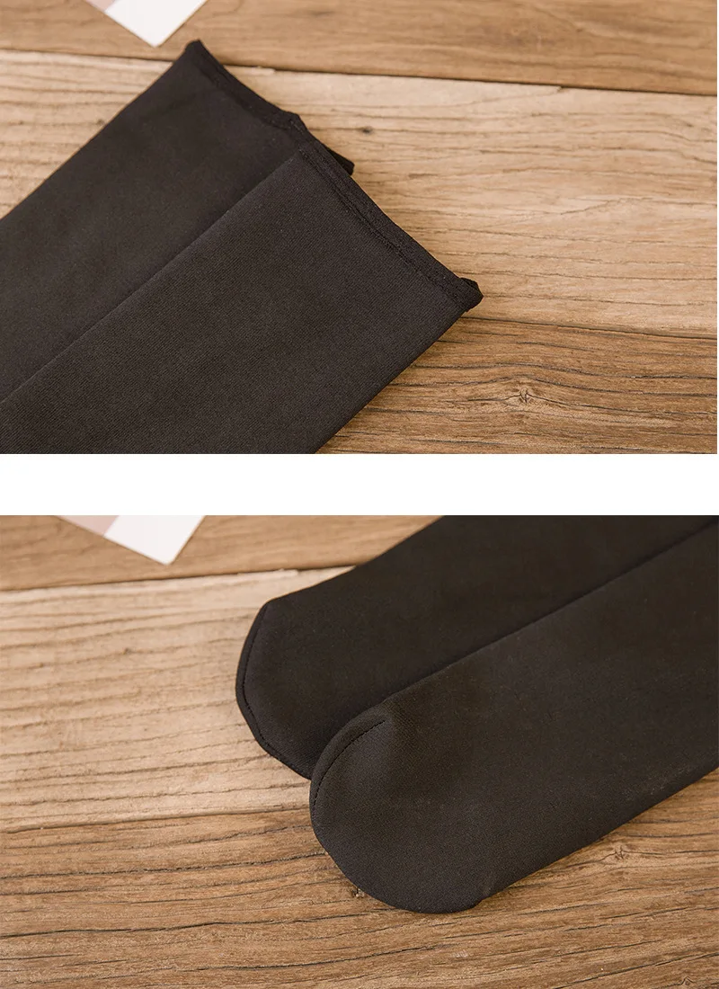 

Women's Socks & Hosiery