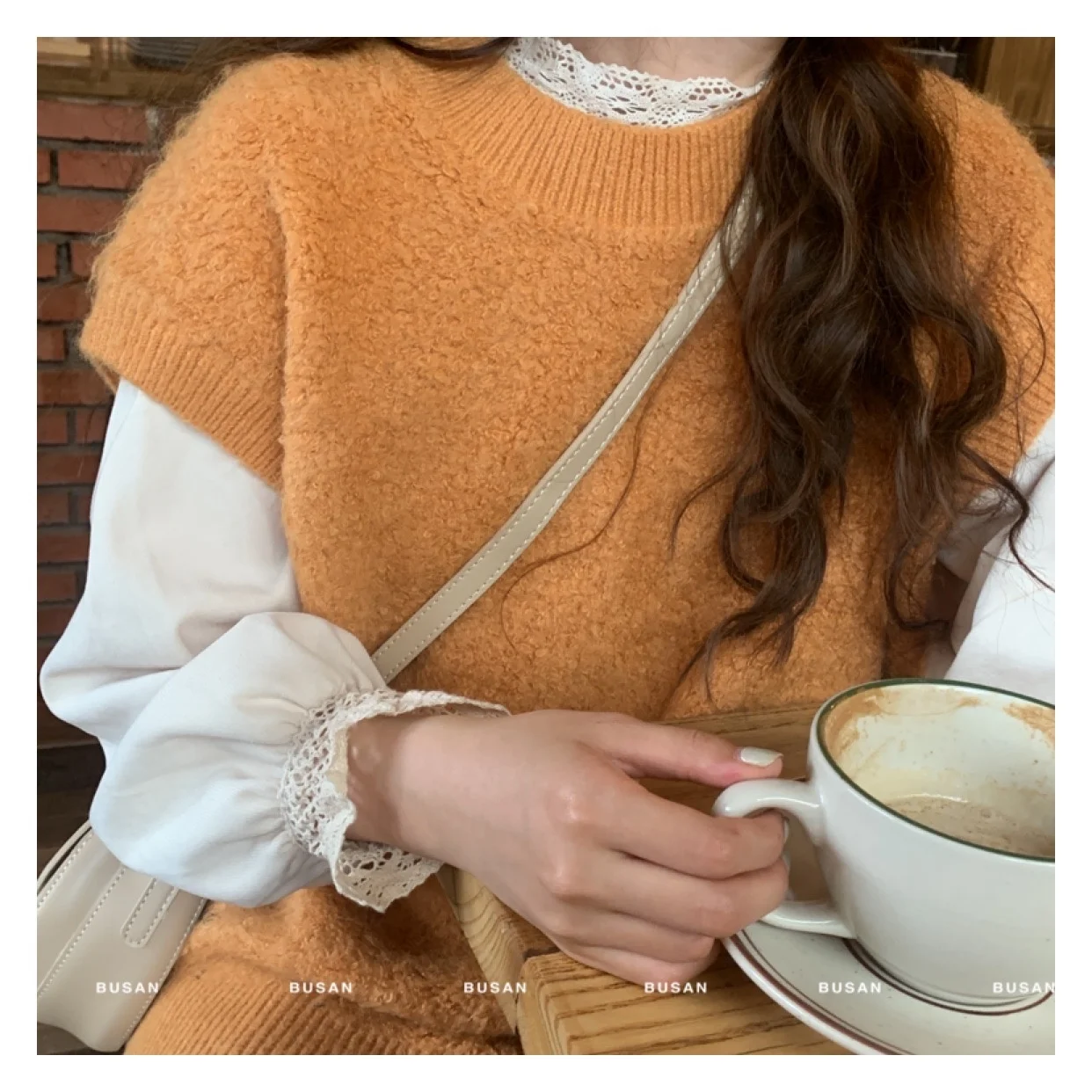 

Однотонный жилет с открытыми плечами в Корейском стиле 6%