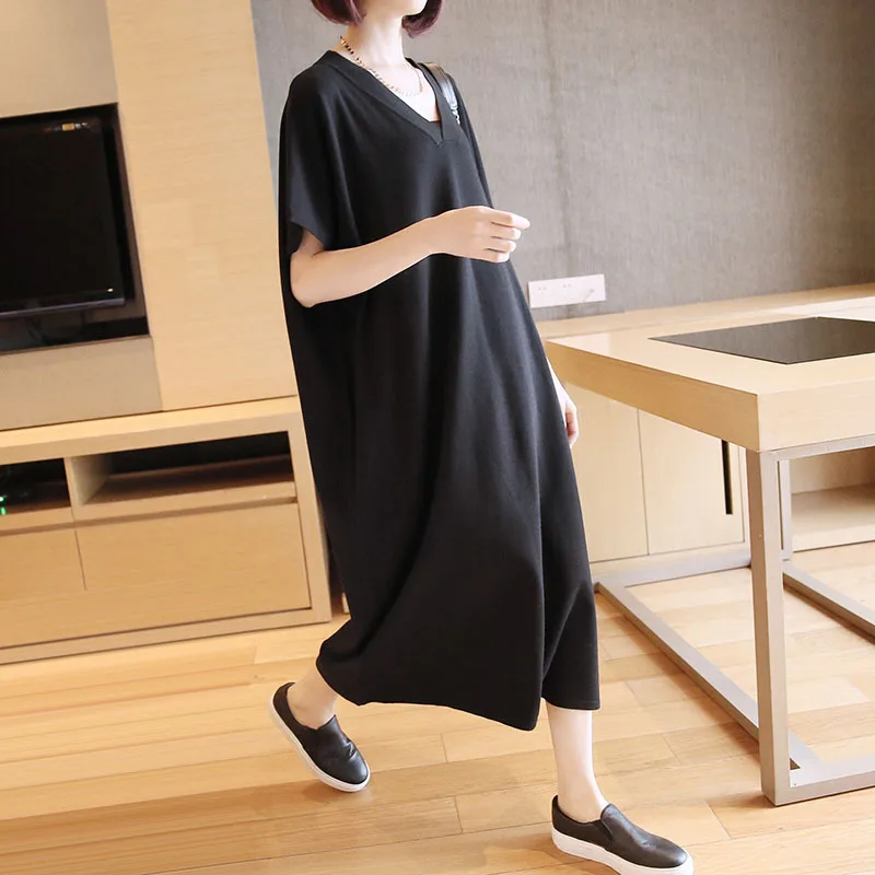 

Fat mm short sleeve dress 2020 summer new large women's mid length V-neck loose knit skirt
