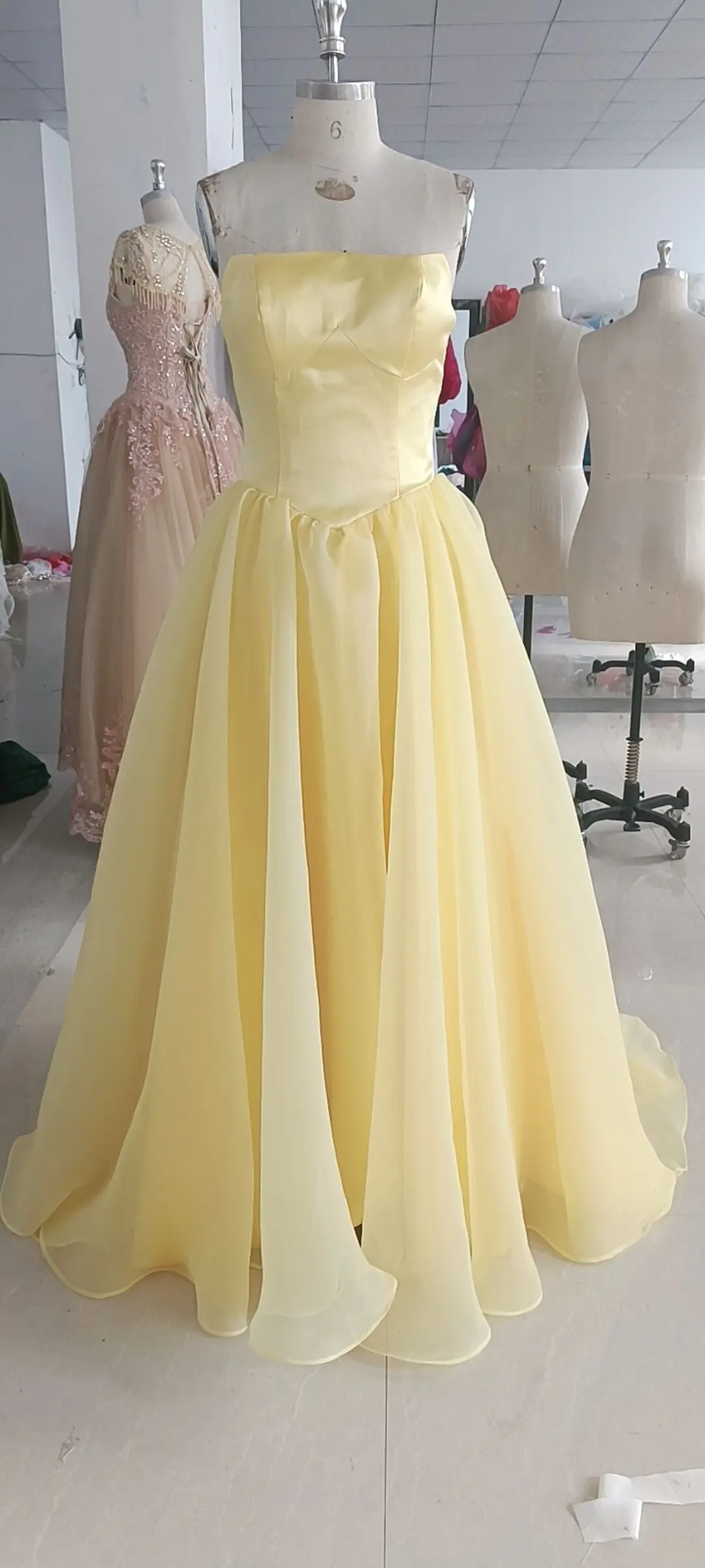 

Real Picture Yellow Prom Dress 2022 Sweep Train Organza
