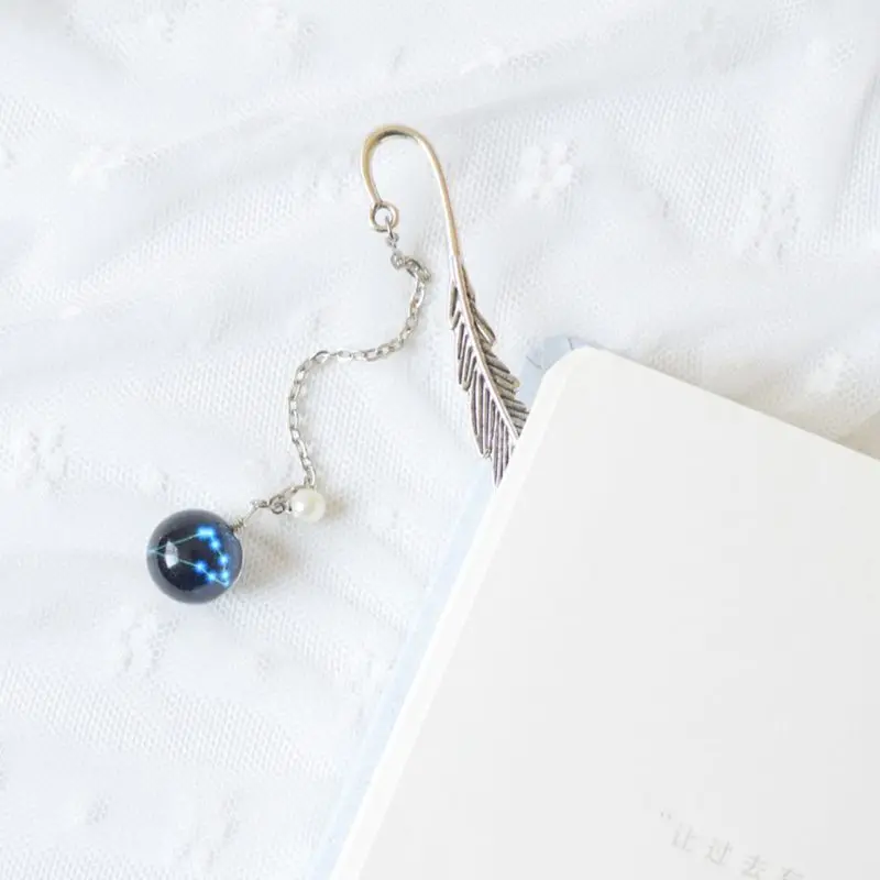 

Креативная фосфоресцирующая Закладка-Закладка с 12 созвездиями, подвеска, металлический маркер для книг, канцелярские принадлежности, школ...