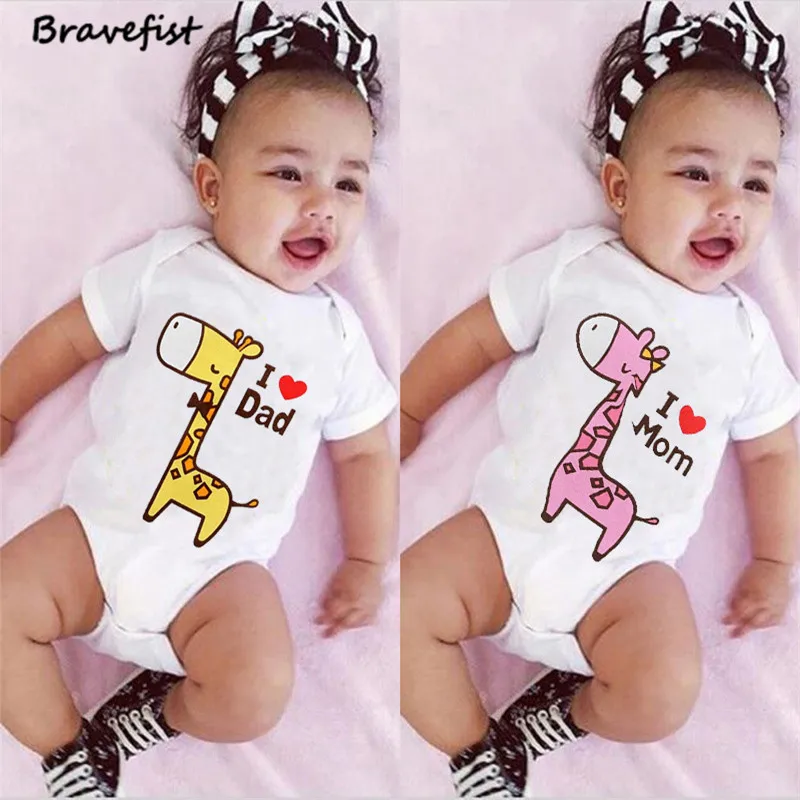 Боди для новорожденных с милым принтом жирафа детские комбинезоны I Love Dad Mom два