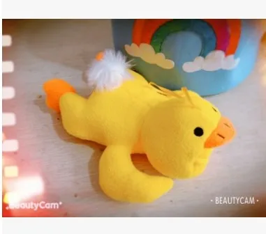 yellow duck Детская Бутылочка для молока, плюшевый чехол, детский держатель молочной бутылки, Мультяшные животные, мягкая плюшевая сумка, сохраняющая тепло, теплоизоляционная сумка - Цвет: yellow duck