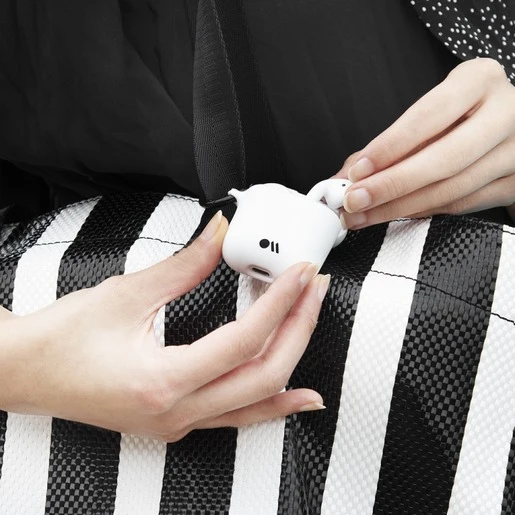 Чехол Case-Mate AirPods Hook Ups Case&ampNeck Strap с возможностью беспроводной зарядки и шнурок для