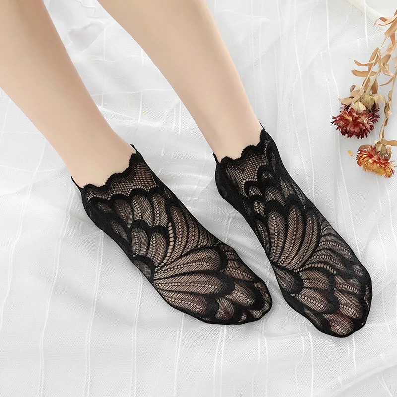 

Jeseca Summer Thin Mesh Breathable Sock Slippers for Women Sexy Lace Boat Sock Japanese Kawaii Girls Cute Invisible No Show Sock
