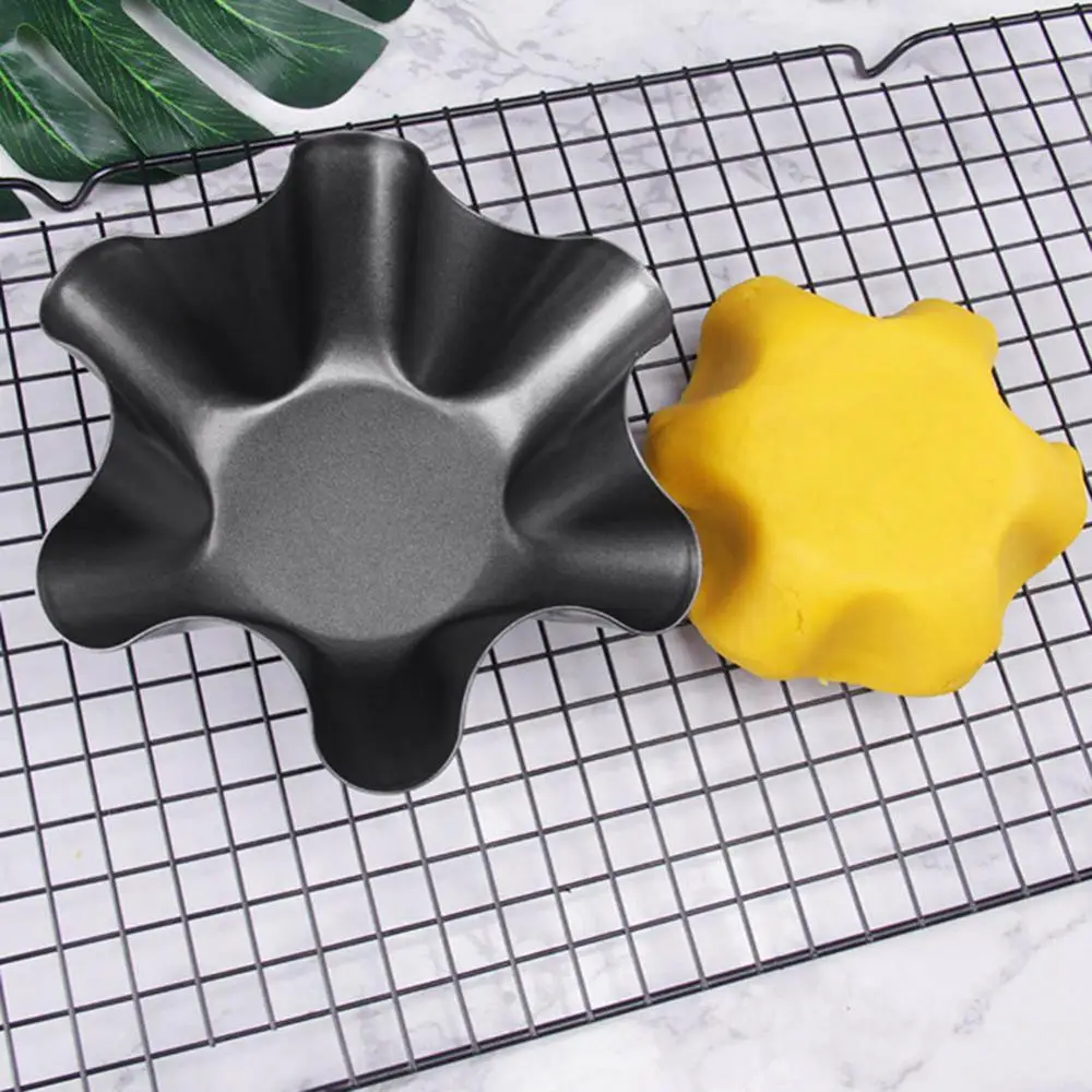 

Carbon Steel Non-stick Flower Shape Fruit Dessert Salad Bowl Dish Tableware