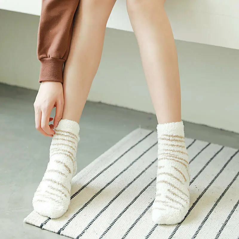 Горячие женские повседневные носки пушистые теплые тапочки милые с изображением