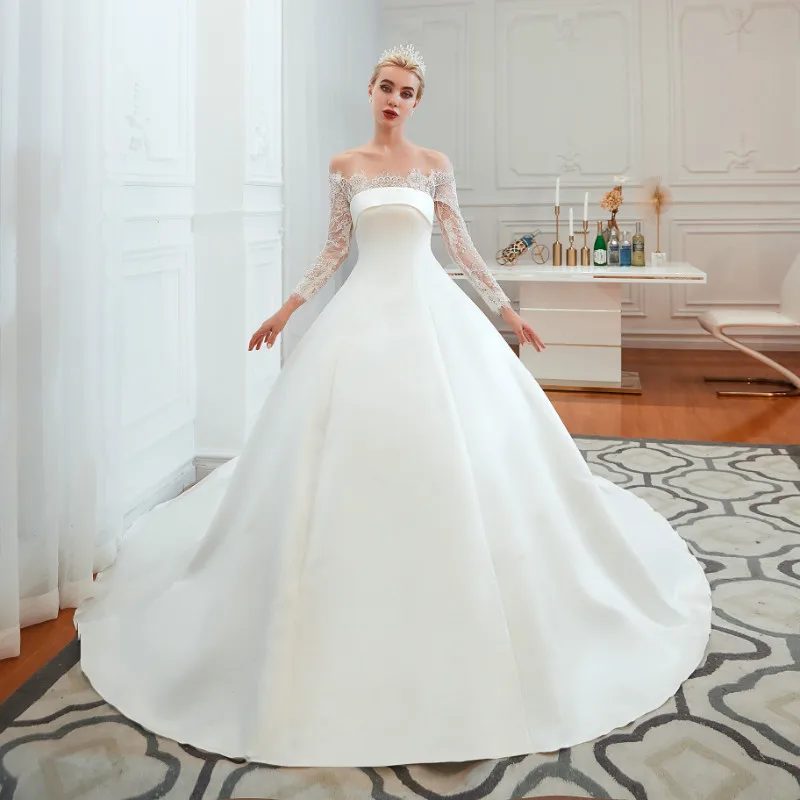 

Elegant Princess Lace Wedding Dress Strapless Lace Long Sleeves A-LINE Lace Up Bridal Gown Dress
