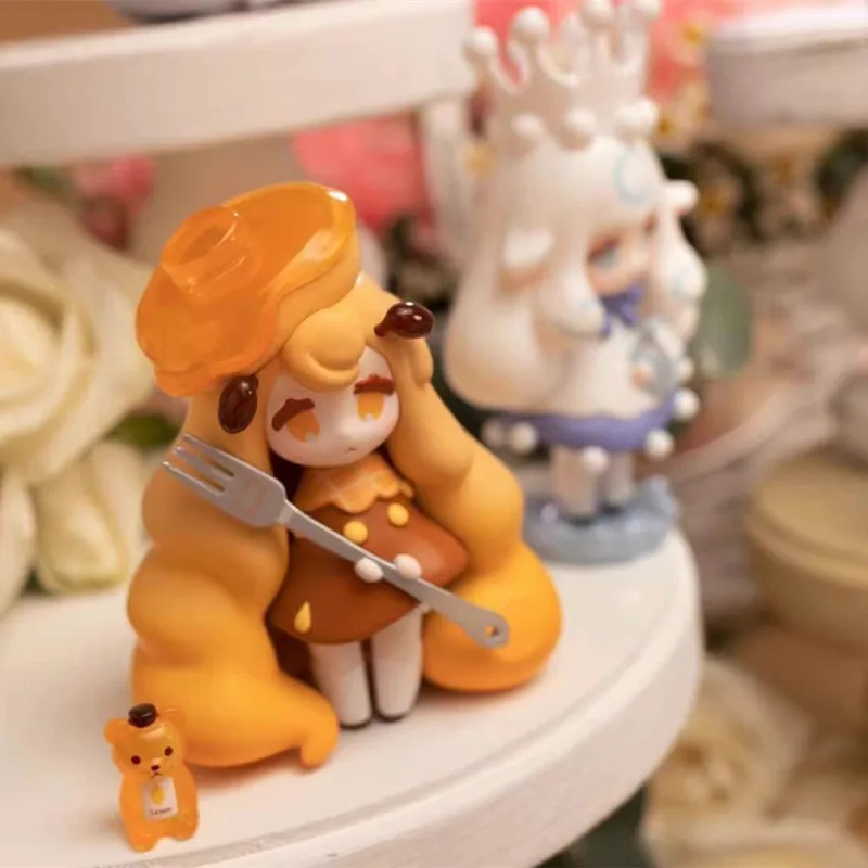 

Mystery Box Genuine Memelo Sweet Kingdom Series Blind Box Play Cute Hand Run Doll Box Design Fairy Home Decore Girl Gift