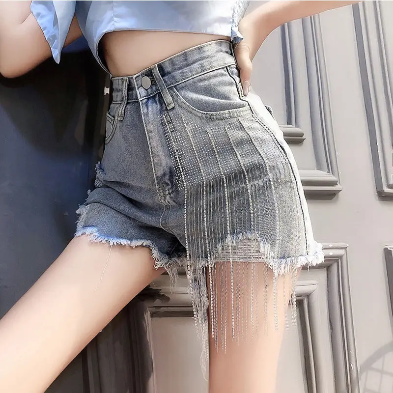 

2021 Fashion Women Tassel Chain Ripped Hole Denim Shorts Summer Casual High Waist Korean Sexy Harajuku Jean Shorts Femme Y750