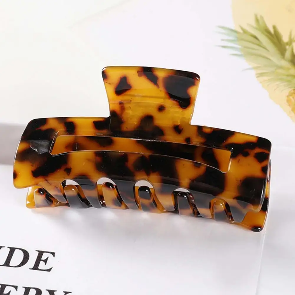 

Large Hair Claw Clips Leopard Print Strong Hold Hair Styling Accessories Tortoise Shell Grip Pin Teeth Clamp for Beauty