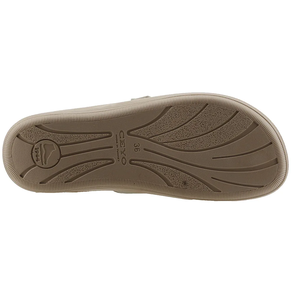 

Ceyo 9890-1 Casual Womens Hajj Umrah Slippers