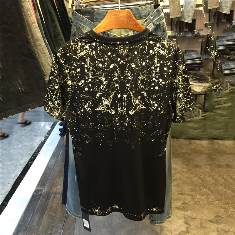 

Футболка мужская свободного покроя, хлопковая тенниска с золотым принтом созвездий, майка в стиле хип-хоп, уличная одежда для скейтборда