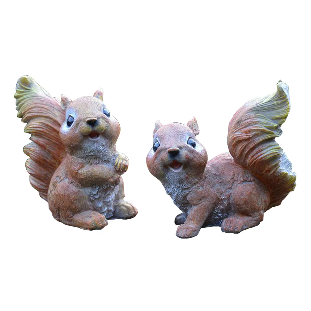 

2pcs/set Garden Ornaments Lawn Festival Resin Statue Gift Art Craft Squirrel Figurines Outdoor Decor Animal Home Accessories