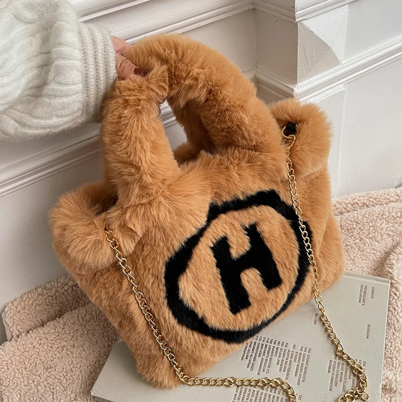 

LNV 2021 Luxury Letter Designer Women Faux Fur Plush Ladies Chain Shoulder Bags with Short Handle Crossbody Bag Clutch Totes