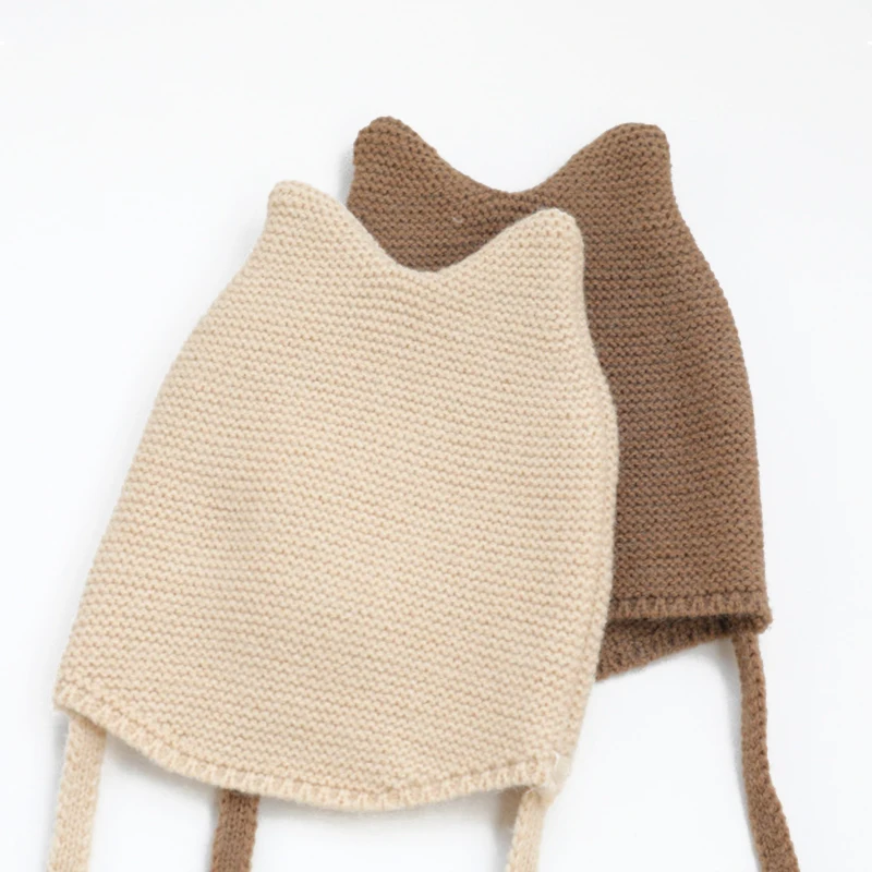 Шапка детская осенне-зимняя вязаная однотонная с ушками вязанная шапка для