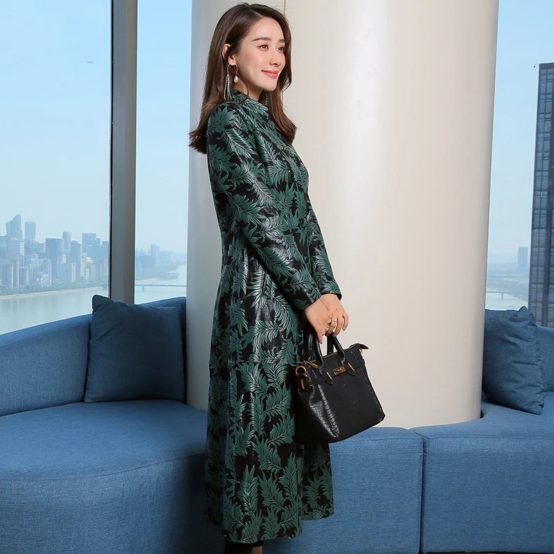 Длинное женское пальто из овчины с принтом новинка 2020 осеннее со стоячим