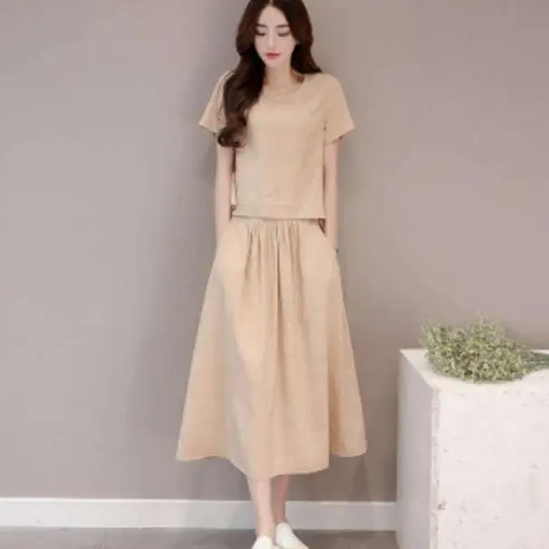 Комплект летней и весенней женской одежды футболка s + длиной до икры свободная