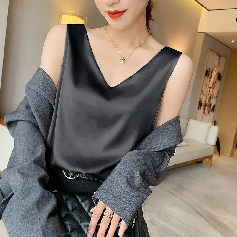 

New Summer Chiffon Tank Tops Women Sleeveless V Neck Thin Low-cut Camisole Female Solid Simple Basic Casual Halter Tops Femme