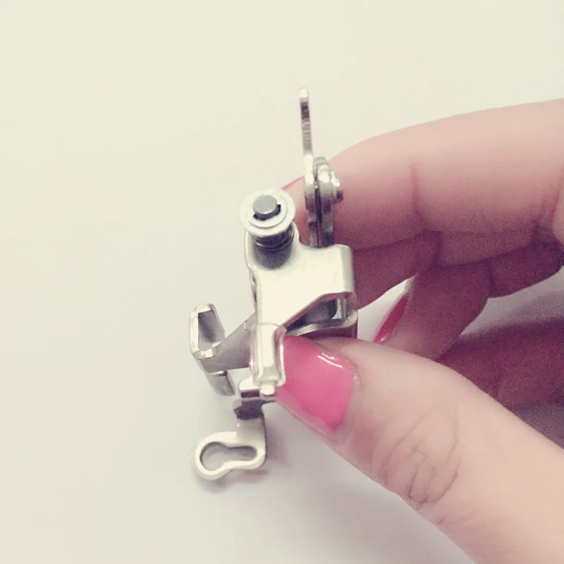 

Brother embroidery machine original embroidery presser foot Q suitable for NV950/95E/980K etc sewing machine accessories