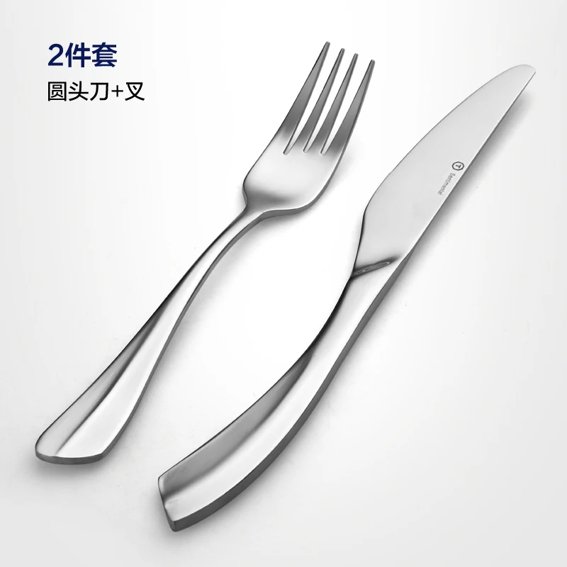 

Kitchen,Dining & Bar