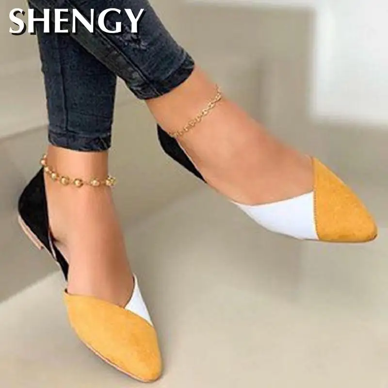 Туфли женские на плоской подошве лоферы заостренный носок без застежки флоковая