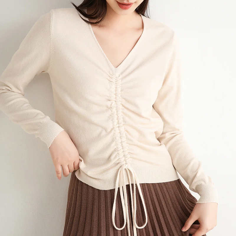 Женский кашемировый свитер облегающий с V-образным вырезом и длинным рукавом