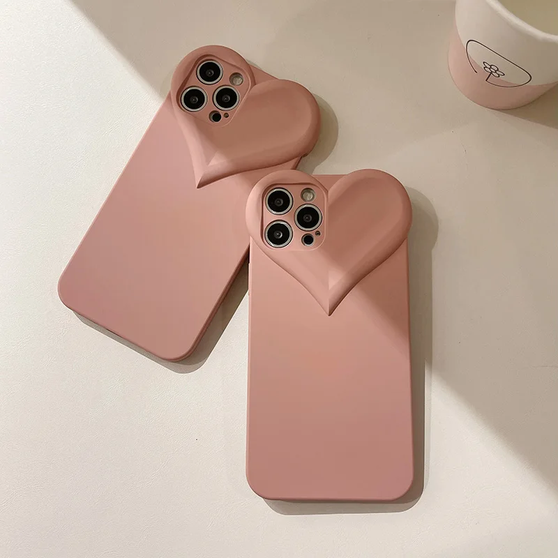 

Cell‭ Phone Cases for iphone 13 12 12Pro Max cover For iphone XS Max 7 8 Plus Soft Silicone With Heart Shape