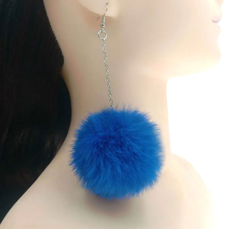 

1Pair Pom Pom Ball Long Dangle Earring Lovely Women Fake Rabbit Faux Fur Pendant Winter Party Dinner Jewelry Decoration