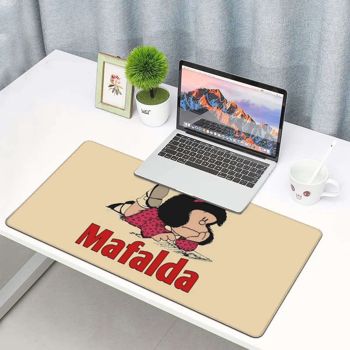 

Коврик Mafalda Quino для игровой мыши с комиксами и мультипликационным принтом, коврик для компьютерной мыши с винтажным юмором, большой коврик д...