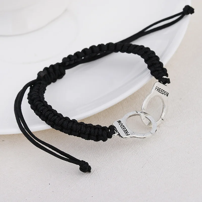 

2021 New Charm Bracelet Handcuffs Bracelet Fashion Sweetheart Hand Knit Bracelet Men And Women Jewelry Gift
