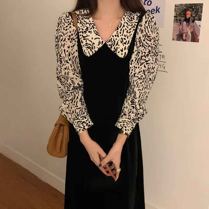 Зимнее платье корейское шикарное бархатное с воротником для младенцев