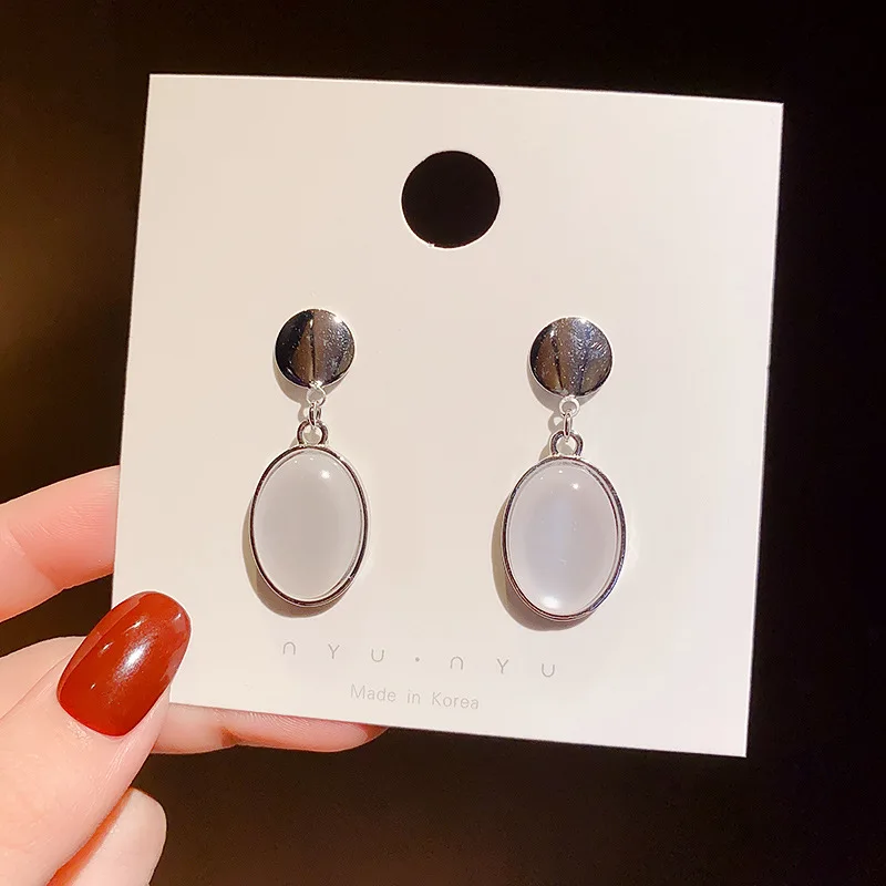 

2021 новые модные темпераментные металлические Оригинальные Классические женские серьги в Корейском стиле