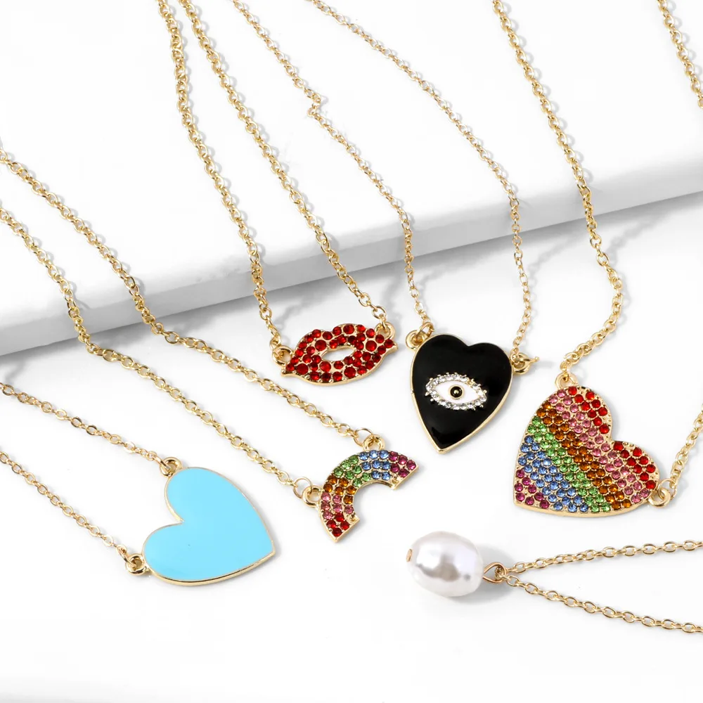 

VG 6YM Fashion Heart Rainbow Lips Pearl Evil Eye Pendant Necklace for Women Classic Crystal Prom Party Jewelry Accessories
