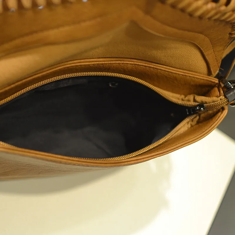 

2021Female Vintage Tassel Summer Envelope Cross Over Bag Messenger Bag Women Ladies Casual Crossbody For Women HandBags