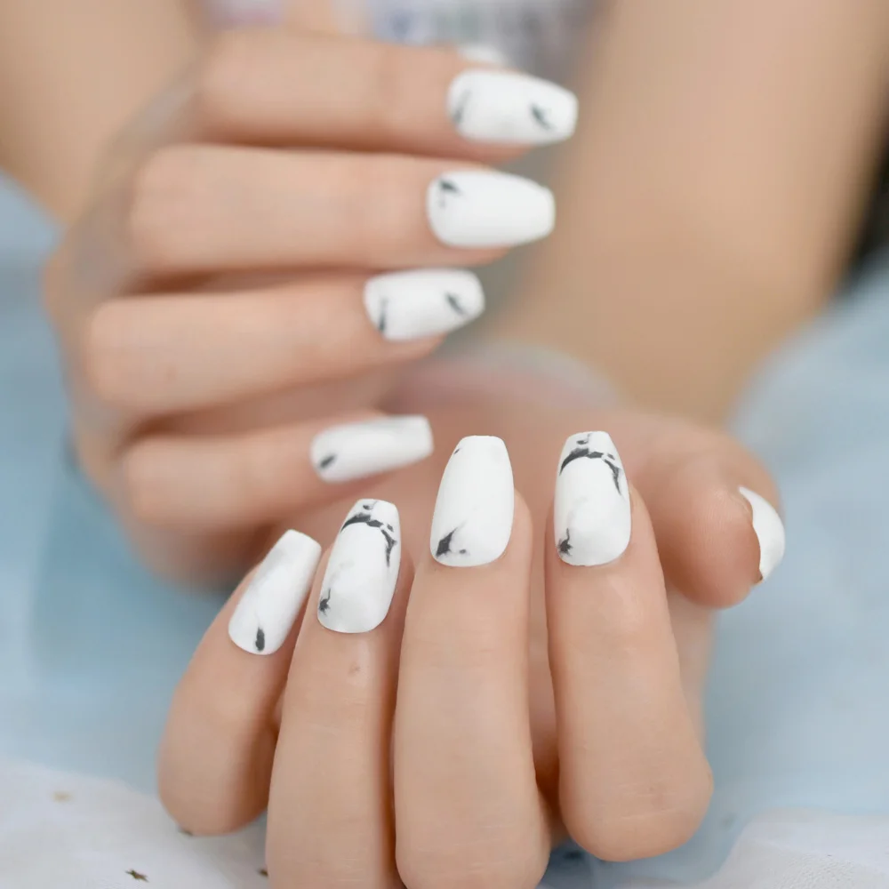 L5182 Матовые квадратные поддельные ногти средней длины французский Moo Nail Серебряный металлик ABS ногти 24 шт - Цвет: L5182