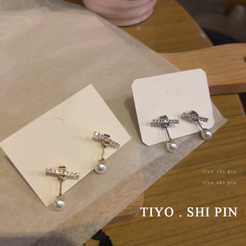 

S925 needle Short Dangle Earrings Hot Selling Delicate Jewelry High Quality Crystal Round Simulated Pearl Drop Earrings Gifts