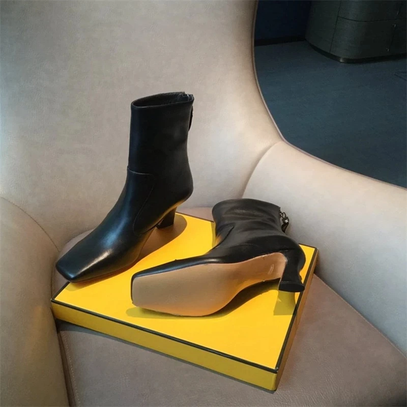 Женские мотоциклетные ботильоны из натуральной кожи повседневные однотонные