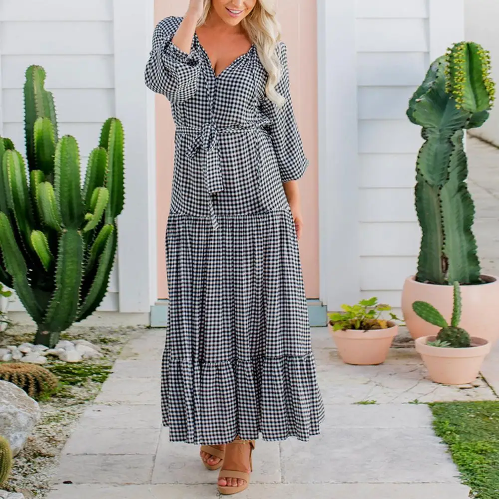 

2021 New Autumn Fashion French Style Dress V Neck Grid Sweet Loose Women Casual Dress for Work Dating Daily Street