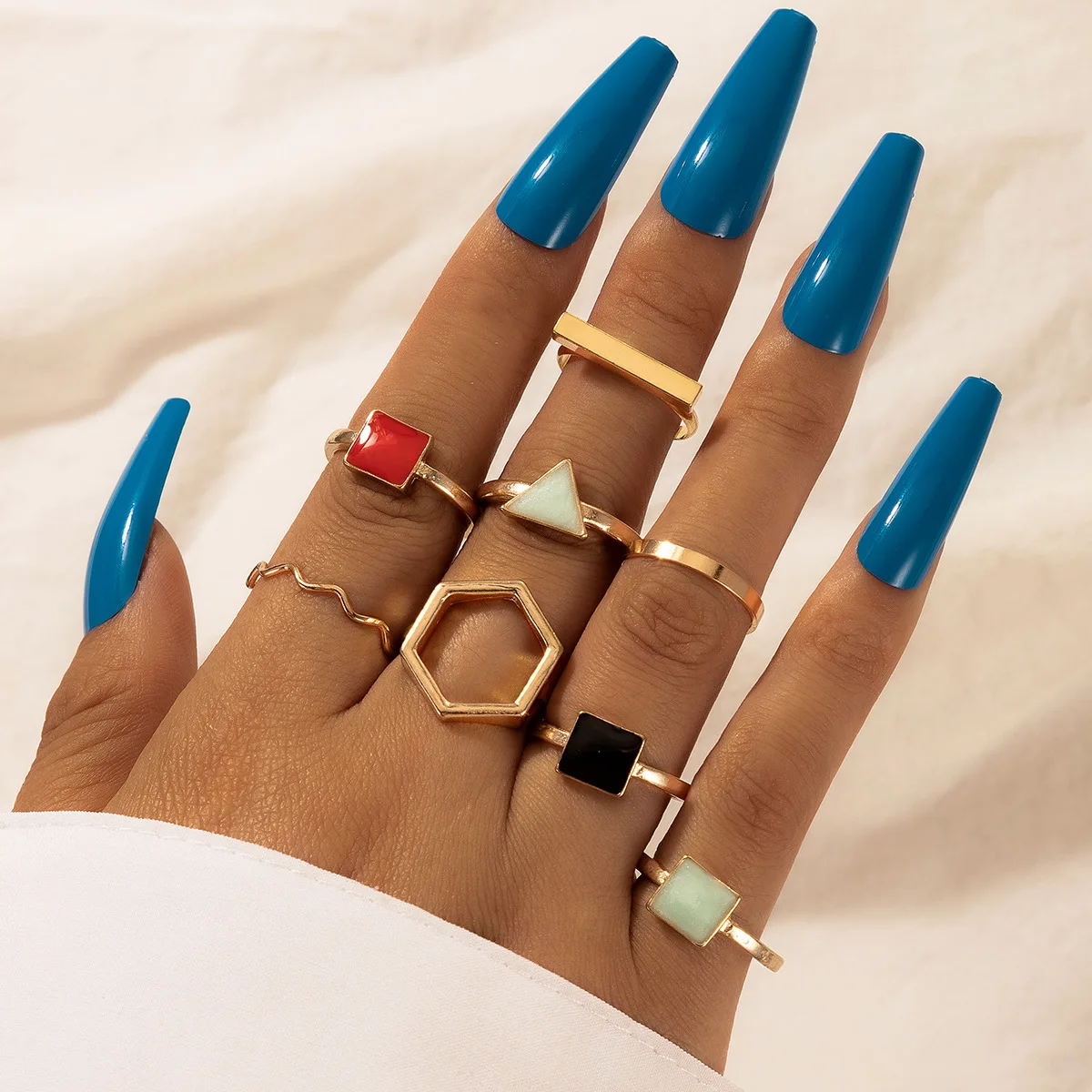 

HI MAN 8 Pcs/Set European Mixed Square Triangle Rectangular Wave Ring Women Classic Creative Banquet Jewelry Accessories