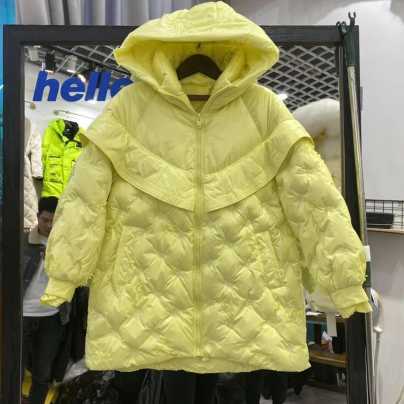 

Женский пуховик средней длины, белый пуховик с цветочной вышивкой и оборками, утепленное пальто с капюшоном, зима 90%