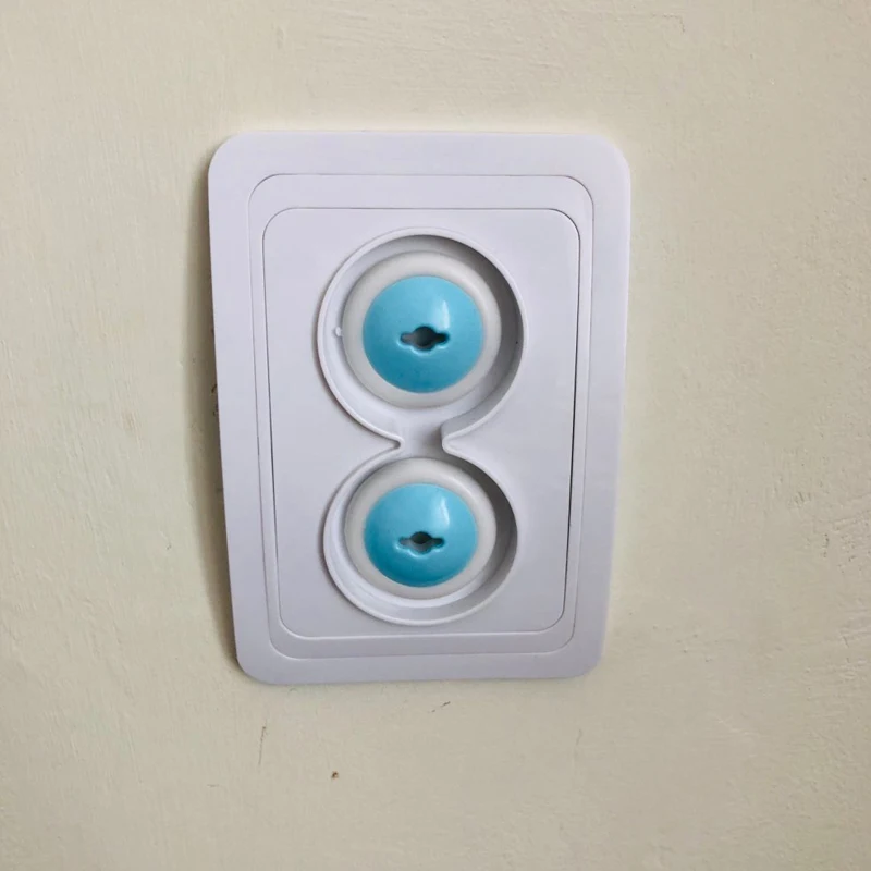 Protection 6 pcs Russian EU European Euro security Child Electric Socket Outlet Plug Two Phase Safe Lock Cover Baby Kids Safety
