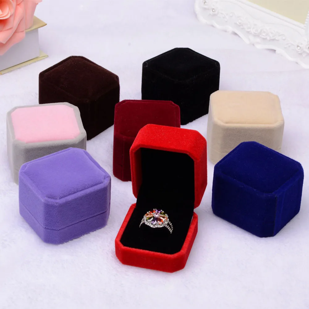 

High Quality Engagement Velvet Ring Box Jewelry Display Storage Foldable Case For Wedding Ring Valentine's Day Gift Organizer