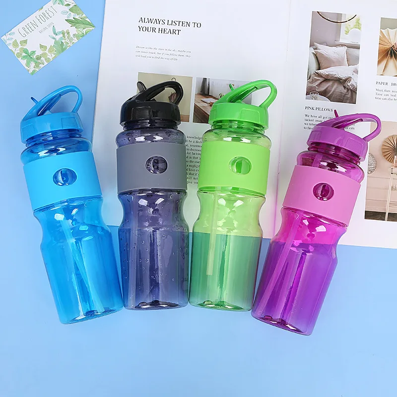 

720ml Outdoor Space Cup Large Capacity Portable Sports Kettle for Travel, Cycling, Hiking and Other Convenient with A Rope